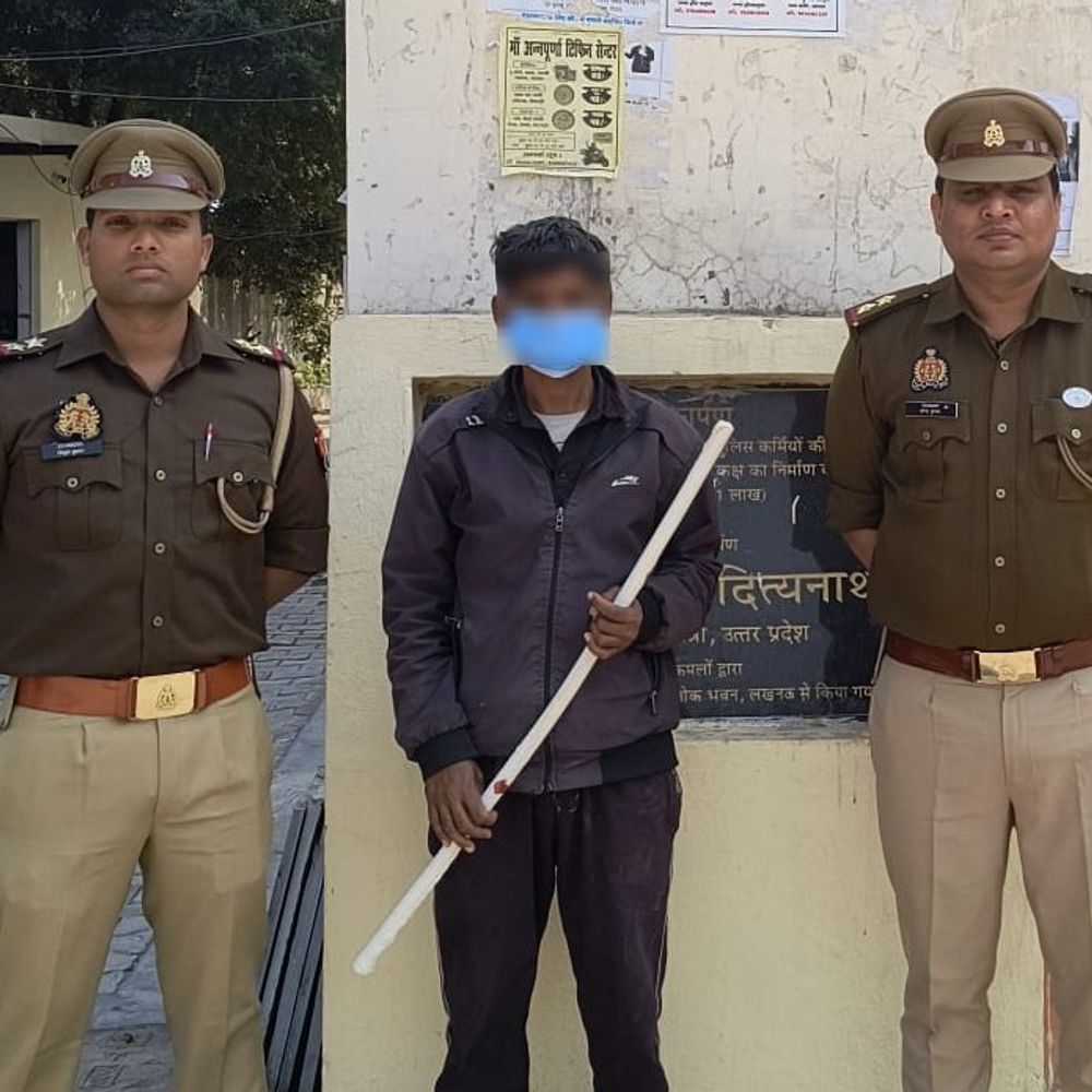 आगरा पुलिस ने भाई का हत्यारोपी पकड़ा:बोला- बात-बात पर मारने की देता था धमकी, इसलिए मार दिया