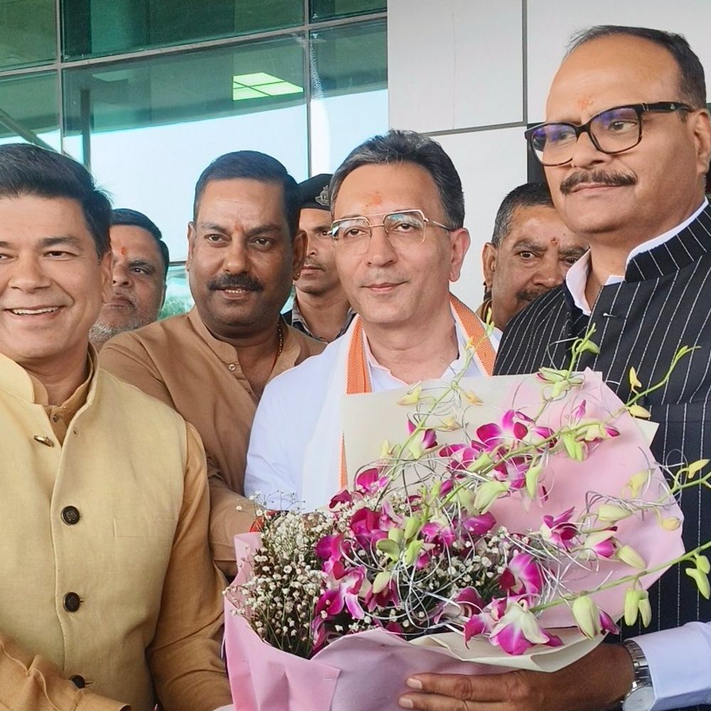 शंकराचार्य मामले पर बोलने से बचते नजर आए डिप्टी सीएम:बृजेश पाठक बोले- कोर्ट के निर्णय का इंतजार करे, छापों पर बोले अखिलेश के पेट में दर्द क्यों