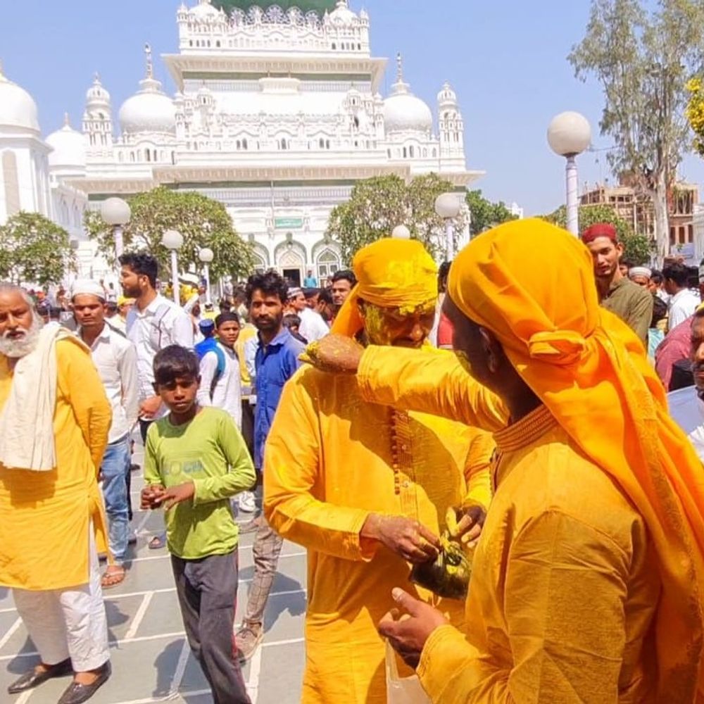 देवा शरीफ दरगाह समिति ने आयोजन से किया इंकार:100 साल पुरानी परंपरा पर संकट, जो रब है वही राम का दिया जाता है संदेश