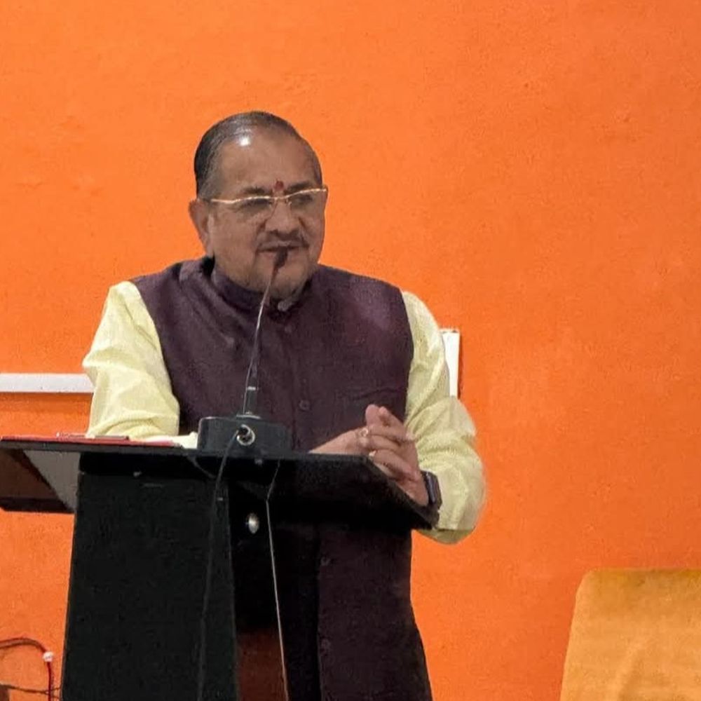 MLC रजनीकांत माहेश्वरी ने डिप्टी सीएम को लिखा पत्र:कासगंज जिला अस्पताल में डॉक्टरों की कमी बताई, नियुक्ति की मांग