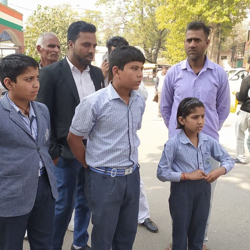 शहीद पवन कुमार के परिवार को आर्थिक मदद की मांग:ग्राम बना में 'शहीद स्मृति द्वार' निर्माण की अपील