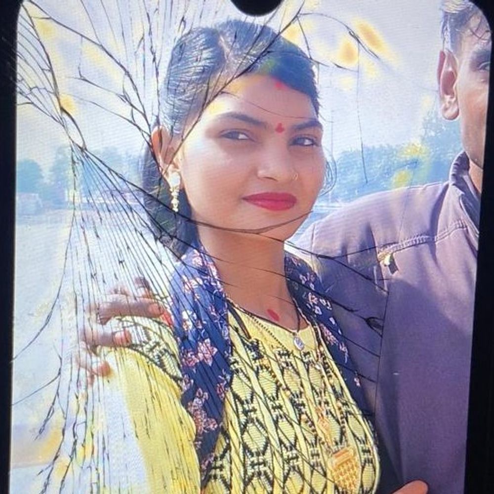 विवाहिता की संदिग्ध हालत में मौत:उन्नाव में पति समेत ससुरालियों पर गला दबाकर हत्या का आरोप