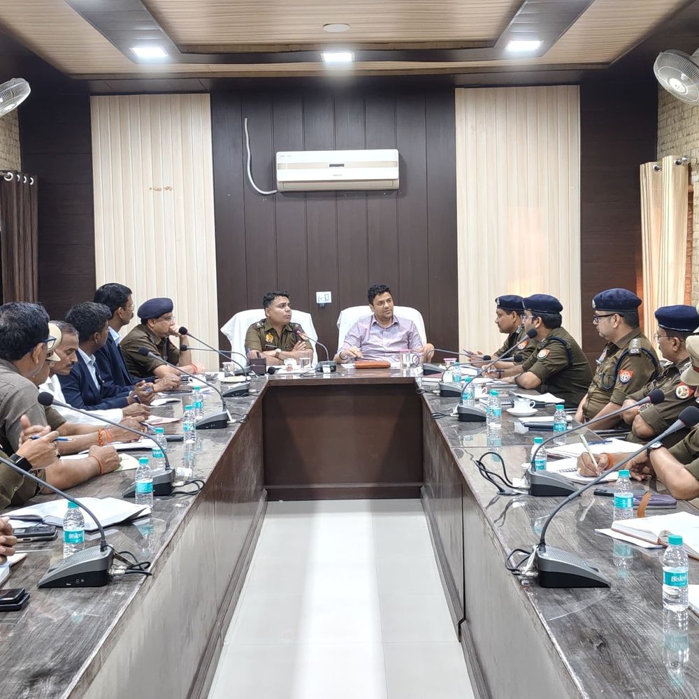 राज्यपाल आनंदीबेन पटेल का कल गाजीपुर आगमन:डीएम-एसपी ने की सुरक्षा-व्यवस्था की समीक्षा