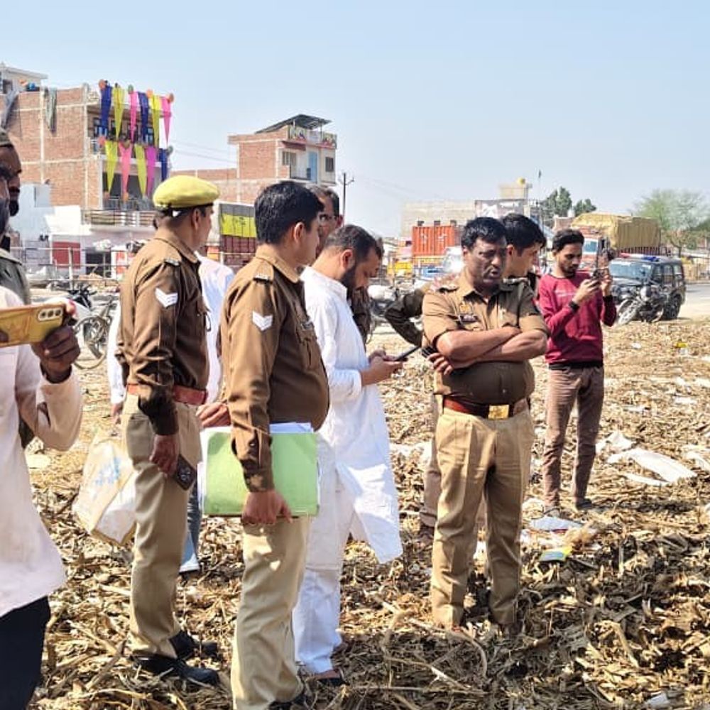 शाहजहांपुर में कूड़े में मिला व्यक्ति का शव:11 दिन से था लापता, फॉरेंसिक टीम ने जुटाए साक्ष्य