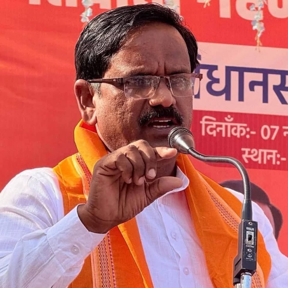 सिद्धार्थनगर में भाजपा ने घोषित किया नया जिलाध्यक्ष:दीपक मौर्य को सौंपी कमान, जिला स्तर पर नए चेहरों को जिम्मेदारी