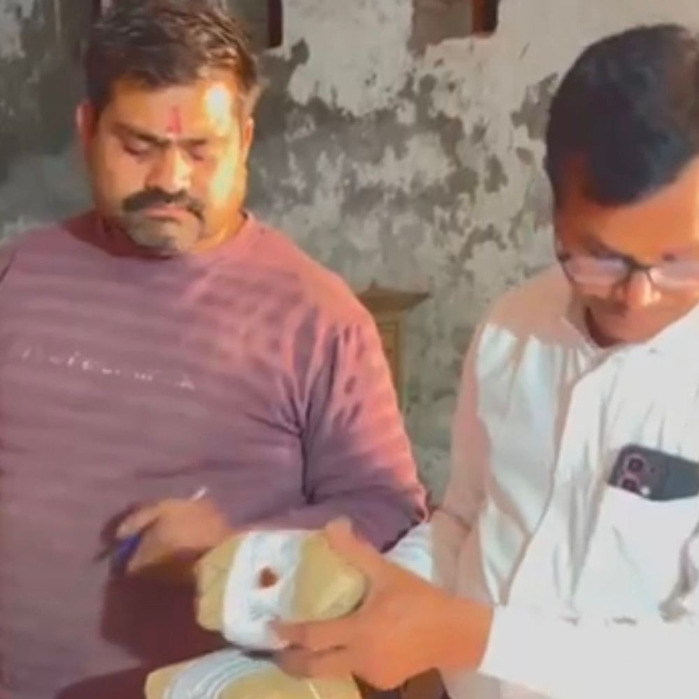 रायबरेली में 158 किलो कचरी, 58 किलो तेल जब्त:होली से पहले खाद्य सुरक्षा विभाग ने की कार्रवाई