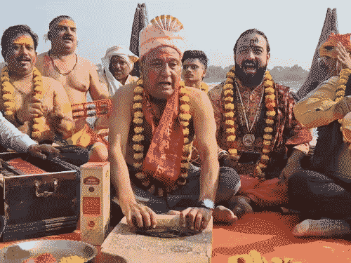 काशी के घाटों पर छाया होली का खुमार; VIDEO:  नमो गोवर्धन मॉर्निंग टीम ने गाया जोगीरा, होली खेले मसाने में; की धूम – Varanasi News