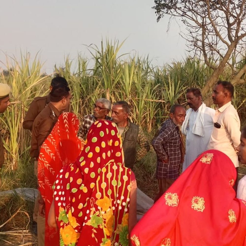 लखीमपुर में किसान का शव पेड़ से लटका मिला:परिजनों ने हत्या का आरोप लगाया, एक दिन पहले हुआ था विवाद