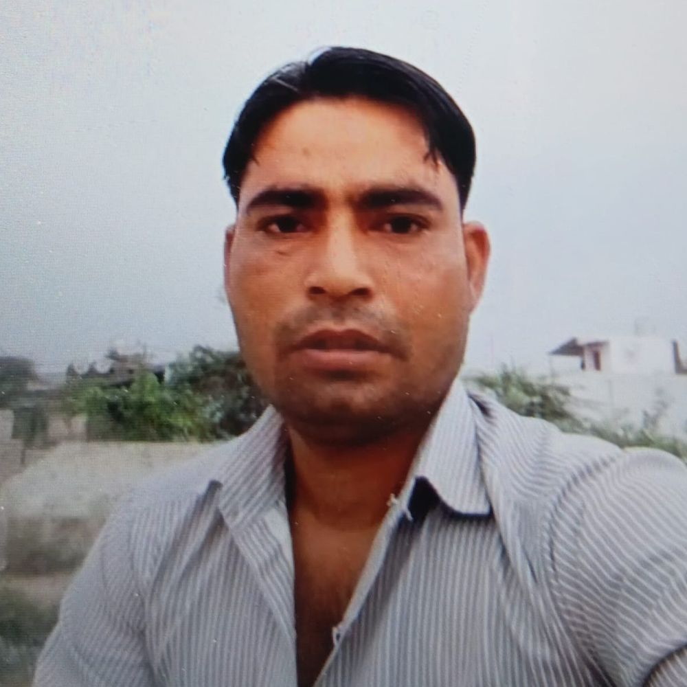 हाथरस में पानी की हौदी में मिला युवक का शव:सिकंदराराऊ में तीन दिन से लापता था व्यक्ति