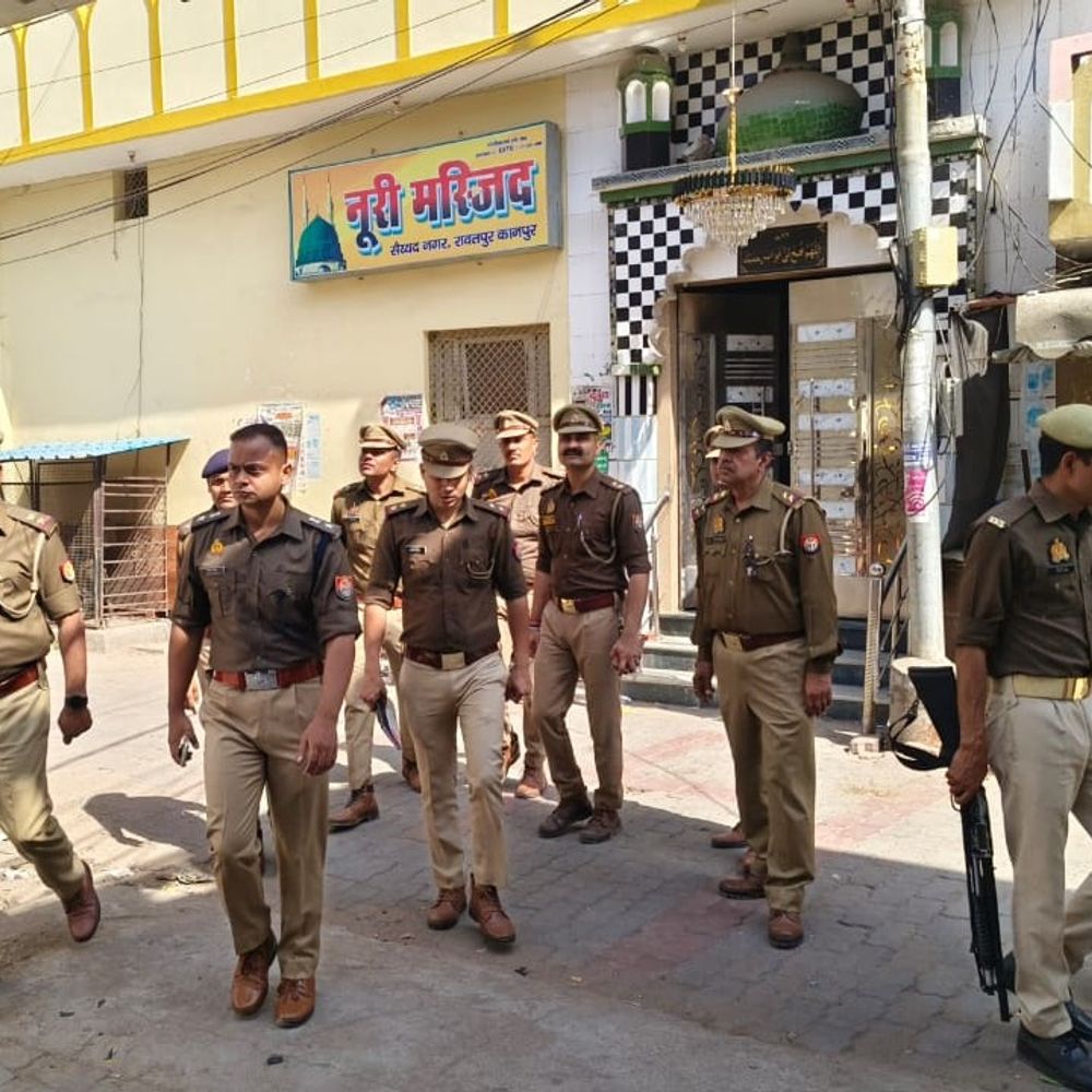 होली से पहले सख्ती, DCP वेस्ट ने निरीक्षण किया:व्यापारियों ने बताई जाम की समस्या, अब शाम को कल्याणपुर-रावतपुर में फोर्स बढ़ेगी