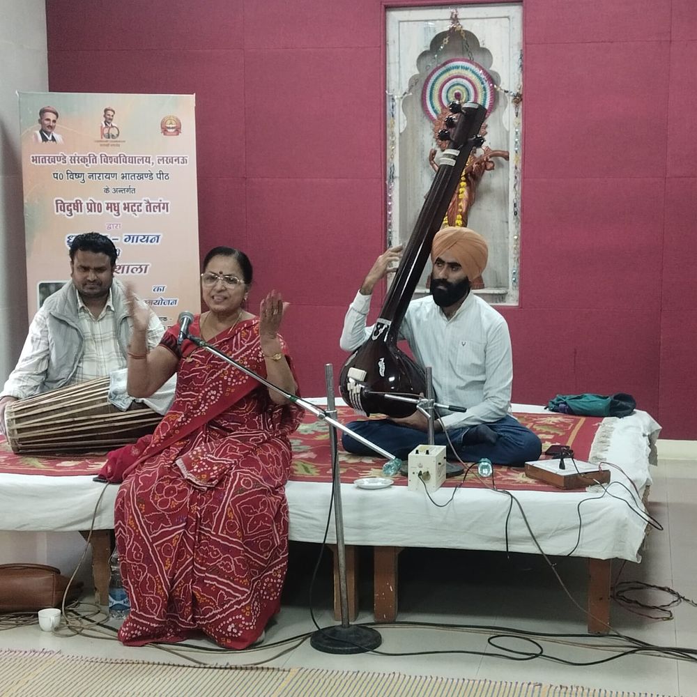 भातखण्डे विश्वविद्यालय में ध्रुपद कार्यशाला संपन्न:विद्यार्थियों ने आलाप-विस्तार और गमक का गहन अभ्यास किया