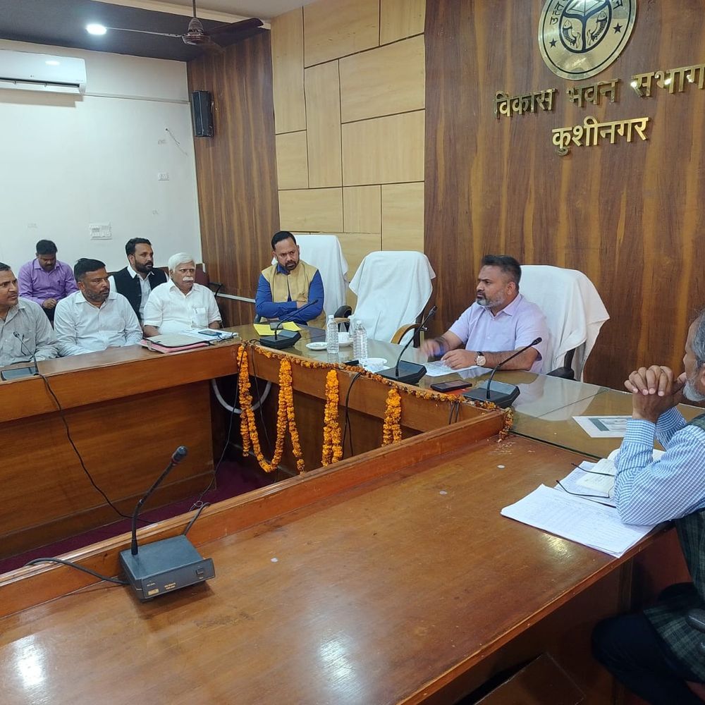 कुशीनगर में होली को लेकर प्रशासन अलर्ट:46 मजिस्ट्रेट तैनात, होलिका दहन और होली शांतिपूर्ण संपन्न कराने की तैयारी