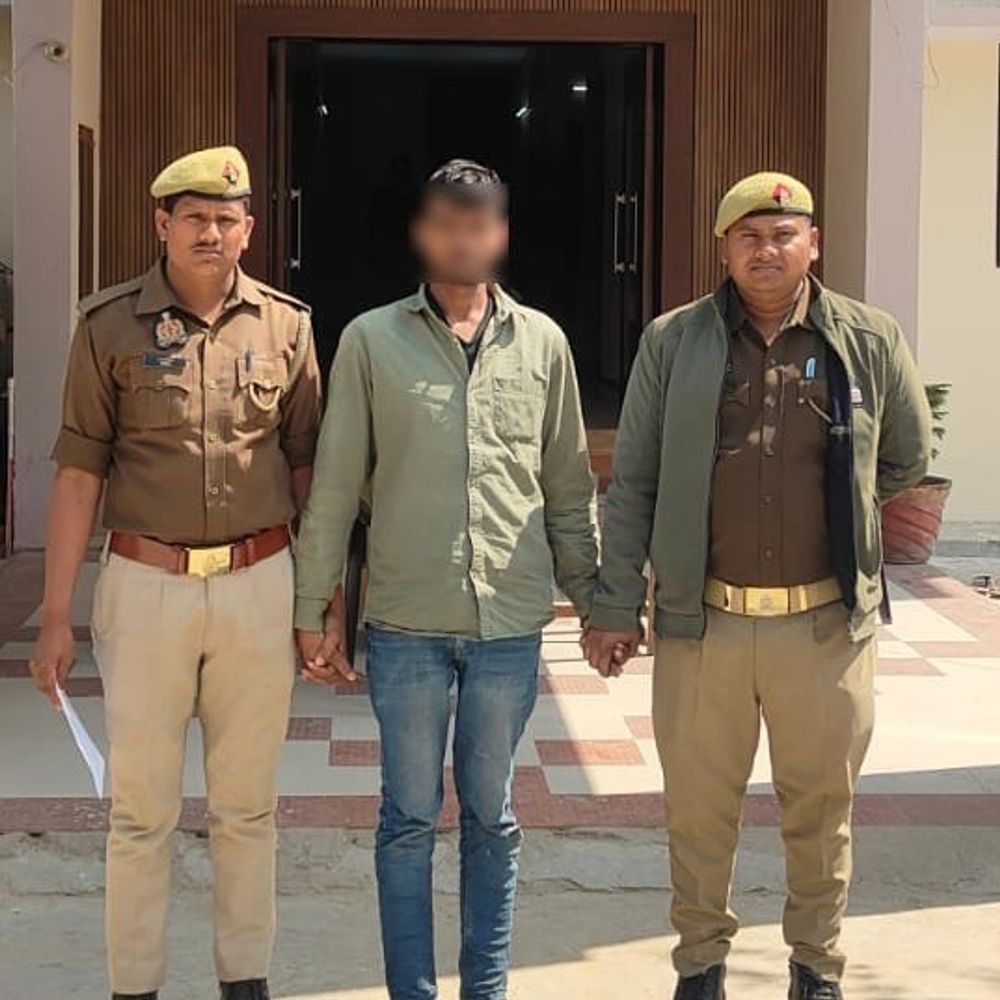 भदोही में 15 हजार का इनामी गिरफ्तार:गैंग के सक्रिय सदस्य महेंद्र के खिलाफ औराई थाने में मामला दर्ज