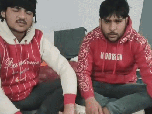 सोनीपत में सप्लीमेंट शोरूम पर फायरिंग,VIDEO:  बदमाशों का दावा- लॉरेंस गैंग के कहने पर की; मासूम शर्मा को सरपंचों से माफी मांगने को कहा – Sonipat News