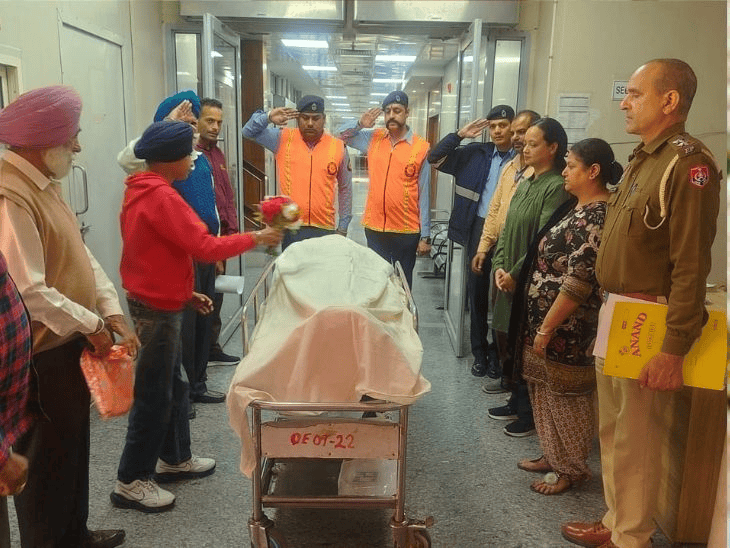 चंडीगढ़ PGI में युवक के अंगदान:  रूपनगर हादसे में हुई थी मौत, 4 लोगों की बचाईं जिंदगी, दो को मिली नई रोशनी – Chandigarh News