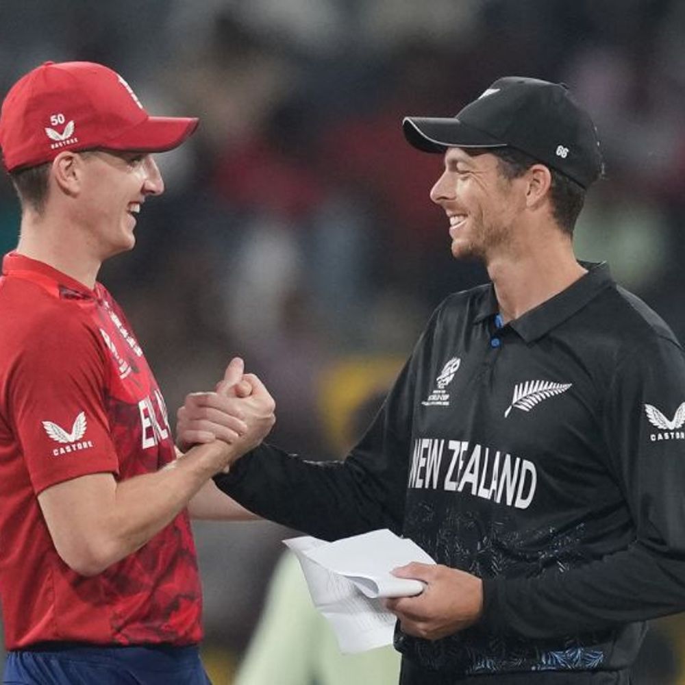 टी-20 वर्ल्डकप सुपर-8; आर्चर ने पहला ओवर मेडन डाला:साइफर्ट रिव्यू लेकर आउट होने से बचे, न्यूजीलैंड ने टॉस जीतकर बैटिंग चुनी