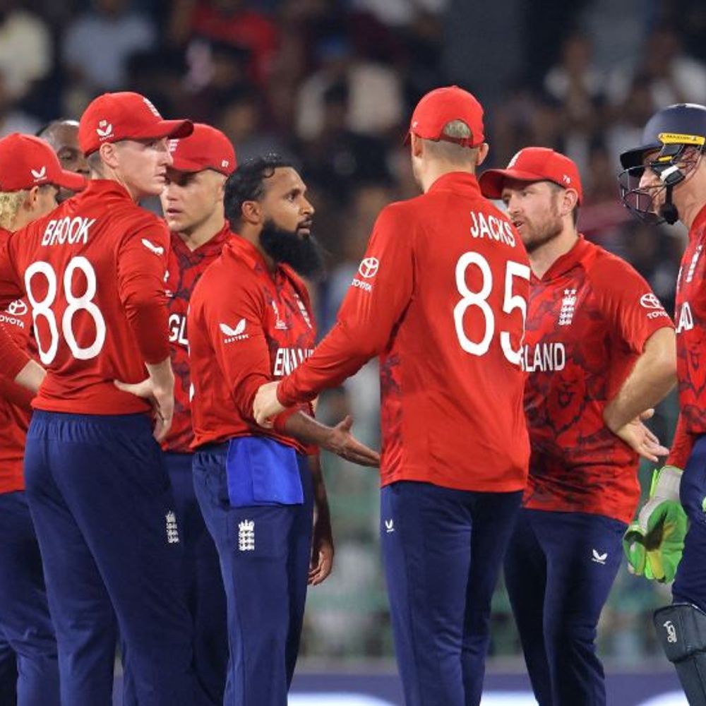 टी-20 वर्ल्डकप सुपर-8; न्यूजीलैंड ने 5वां विकेट गंवाया:डेरिल मिचेल 3 रन बनाकर आउट, इंग्लैंड के लियम डॉसन को पहला विकेट