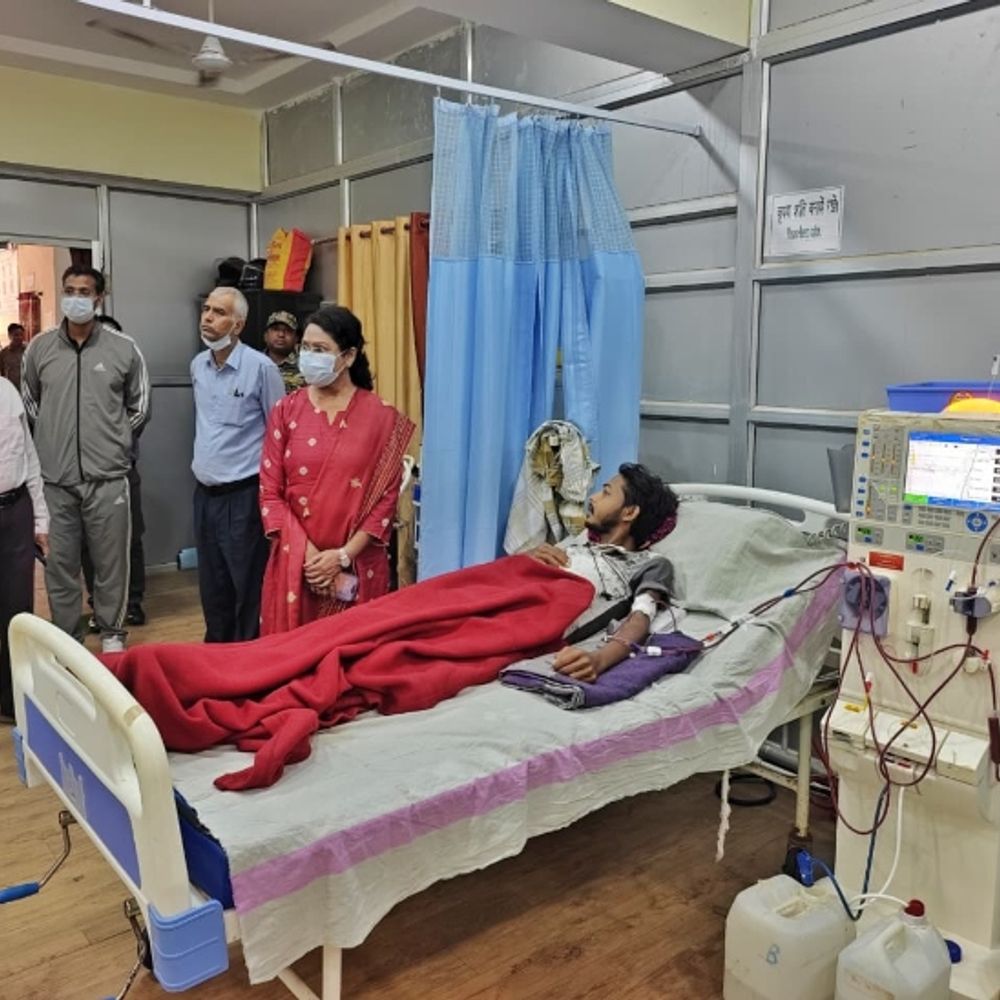 बालोद जिला अस्पताल में कलेक्टर का औचक निरीक्षण:  अव्यवस्था पर जताई नाराजगी, OPD काउंटर बंद मिला, डॉक्टर नदारद, नोटिस जारी करने के निर्देश – Balod News