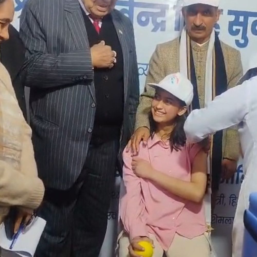 हिमाचल सीएम ने शुरू किया एचपीवी टीकाकरण अभियान:  90 दिन में 64 हजार लड़कियों को टीका लगाने का लक्ष्य, होगा सर्वाइकल कैंसर से बचाव – Shimla News