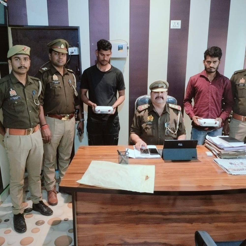 गाजीपुर एएनटीएफ ने 53 लाख की हेरोइन पकड़ी:दो मादक पदार्थ तस्कर गिरफ्तार, आगे की जांच जारी