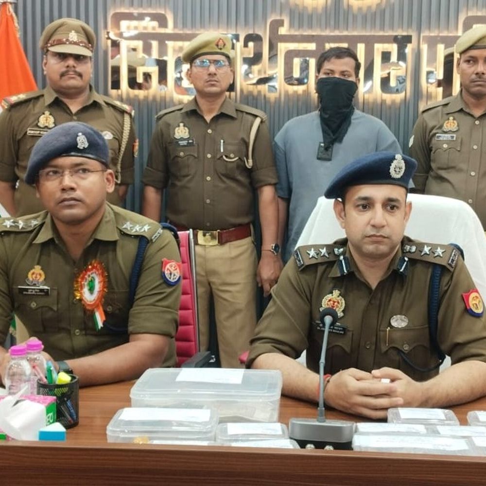 चचेरे भाई ने ही की 20 लाख जेवरात की चोरी:28 फरवरी को गिरफ्तार; प्रेस कॉन्फ्रेंस में हुआ खुलासा, ₹1.98 लाख नकद व गहने बरामद