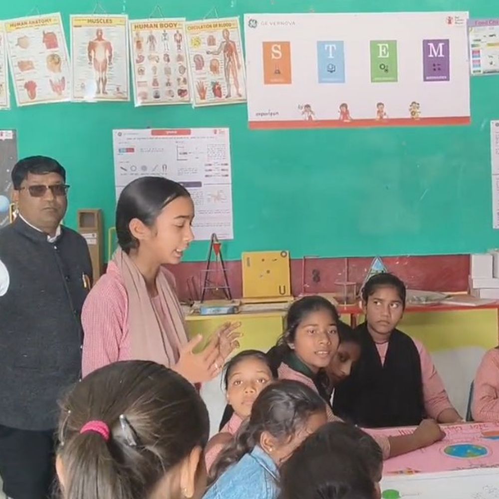 श्रावस्ती में STEM लैब से बच्चों में विज्ञान रुचि बढ़ी:राष्ट्रीय विज्ञान दिवस पर पीएम श्री विद्यालय में हुए प्रयोगात्मक प्रदर्शन