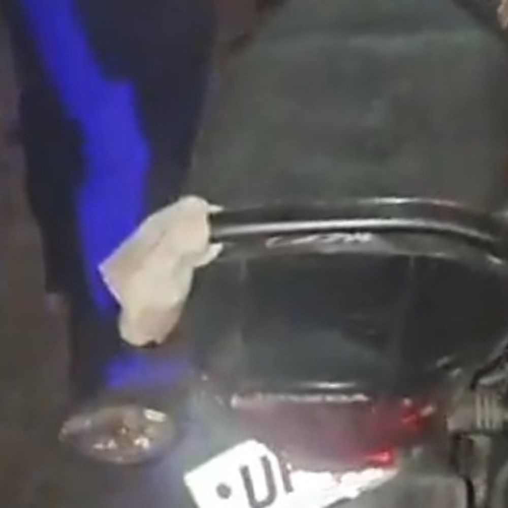 आजमगढ़ में दो बाइक में टक्कर एक युवक की मौत:शुक्रवार की देर रात हुई घटना, दो घायलों का चल रहा इलाज