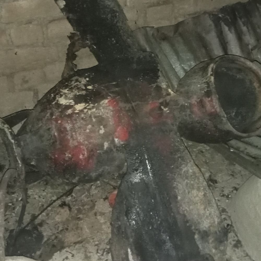 सीतापुर में गैस सिलेंडर फटा, 5 लोग घायल:खाना बनाते समय हुआ हादसा, घर का सारा सामान राख