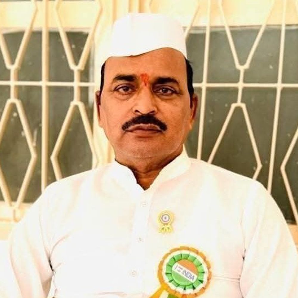 कांग्रेस के पूर्व जिलाध्यक्ष योगेंद्र मिश्रा का निधन:लंबी बीमारी के बाद गौरीगंज अस्पताल में अंतिम सांस ली