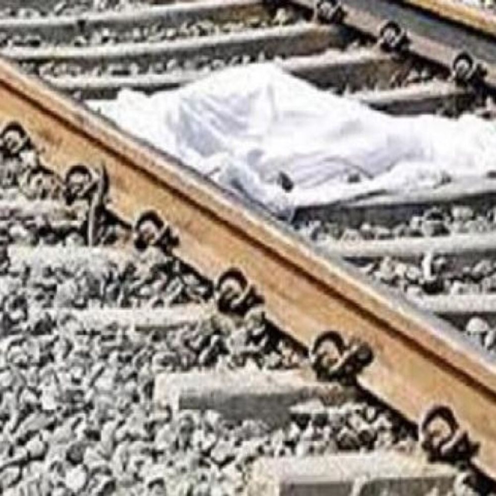 कानपुर में ट्रेन से कटकर बुजुर्ग की मौत:शराब के नशे में पेशाब करने गए थे, परिजनों ने पुलिस को दी सूचना