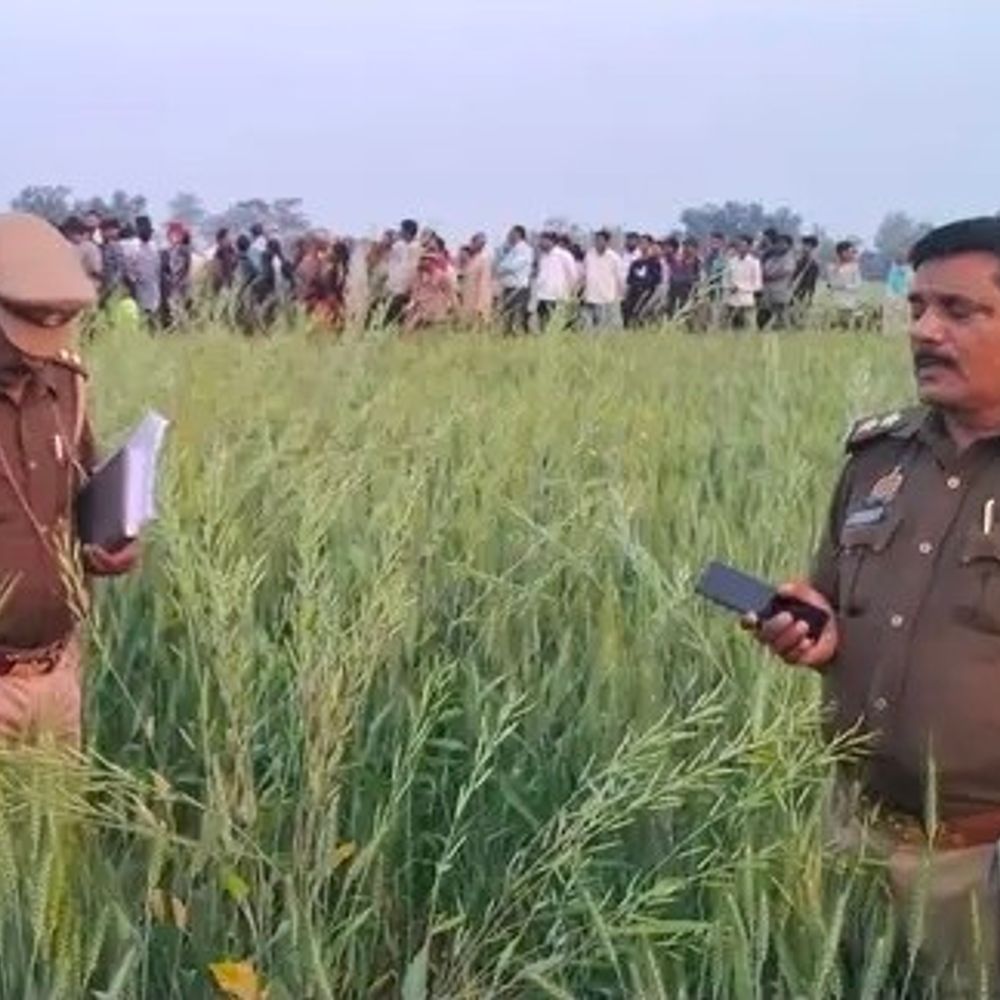 4 दिन से लापता युवक का शव मिला:संतकबीर नगर में परिजनों ने लगाया हत्या का आरोप, सिर-गले पर चोट के निशान