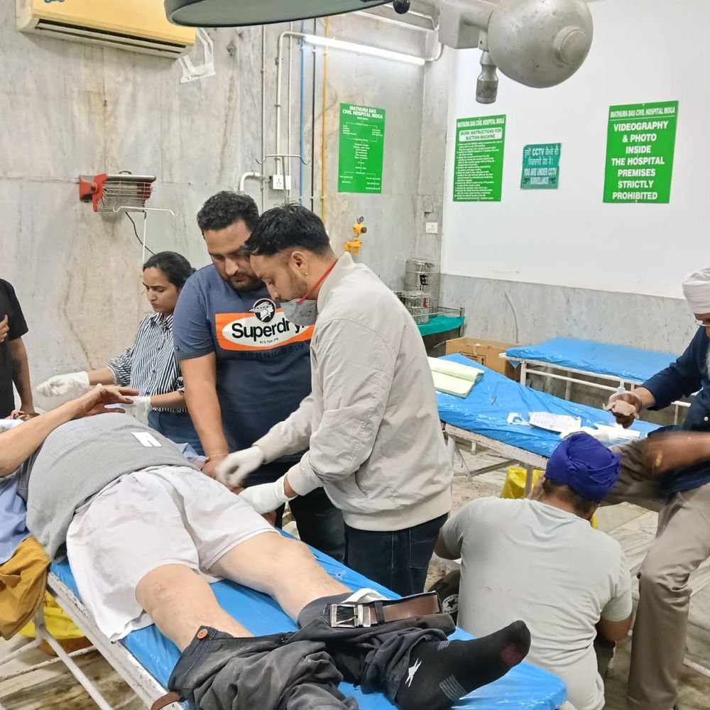 मोगा में तेज रफ्तार कार ने साइकिल को टक्कर मारी:  व्यक्ति गंभीर रूप से घायल; काम से अपने घर लौट रहा था – Moga News