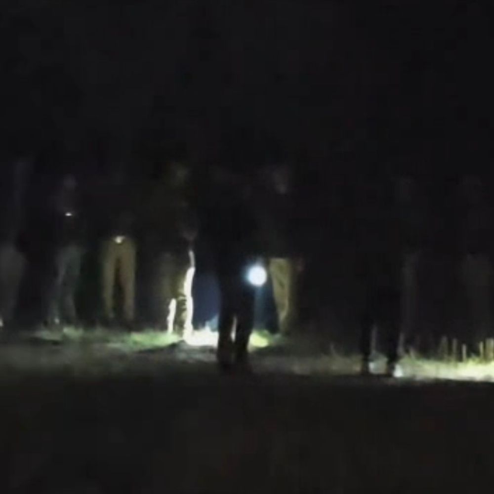 लखीमपुर में दावत में आई दिव्यांग नाबालिग से गैंगरेप:गांव में तनाव, पुलिस फोर्स तैनात; एक दूसरे समुदाय का