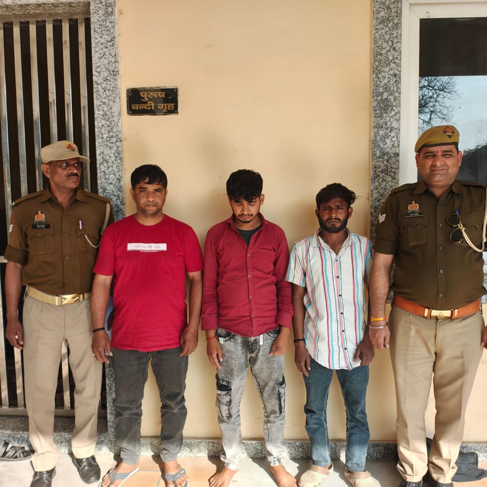 बरेली में होली से पहले तीन नशा तस्कर गिरफ्तार:401 ग्राम चरस जब्त, सप्लाई नेटवर्क की जांच तेज