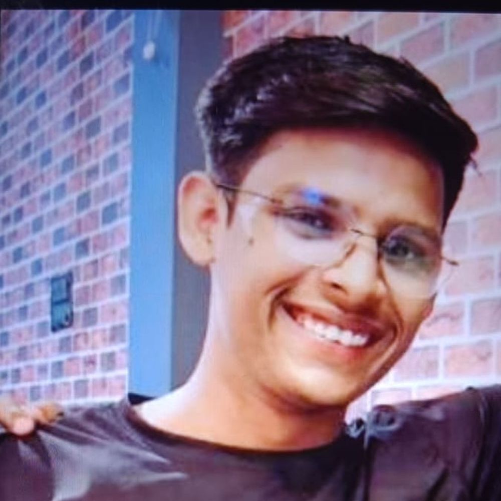 तेजरफ्तार डंपर ने स्कूटी को मारी टक्कर, 2 की मौत:हाथ-पैर की हड्डियां टूटी, सिर फटे, SI की तैयारी कर रहे छात्र और GNM छात्रा की गई जान