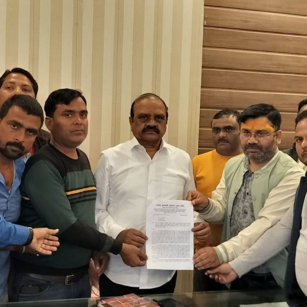 मनरेगा कार्मिकों के लंबित मानदेय, ईपीएफ भुगतान के निर्देश:हरदोई कार्य बहिष्कार की चेतावनी के बाद भुगतान की उम्मीद बढ़ी