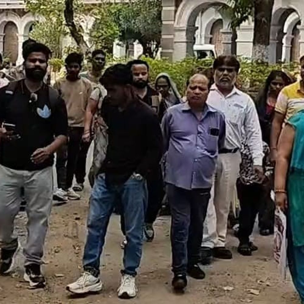 सरियों से युवक पर जानलेवा हमला:  पीडित परिवार ने की आरोपियों पर कड़ी कार्रवाई की मांग, आंदोलन की चेतावनी – Kota News