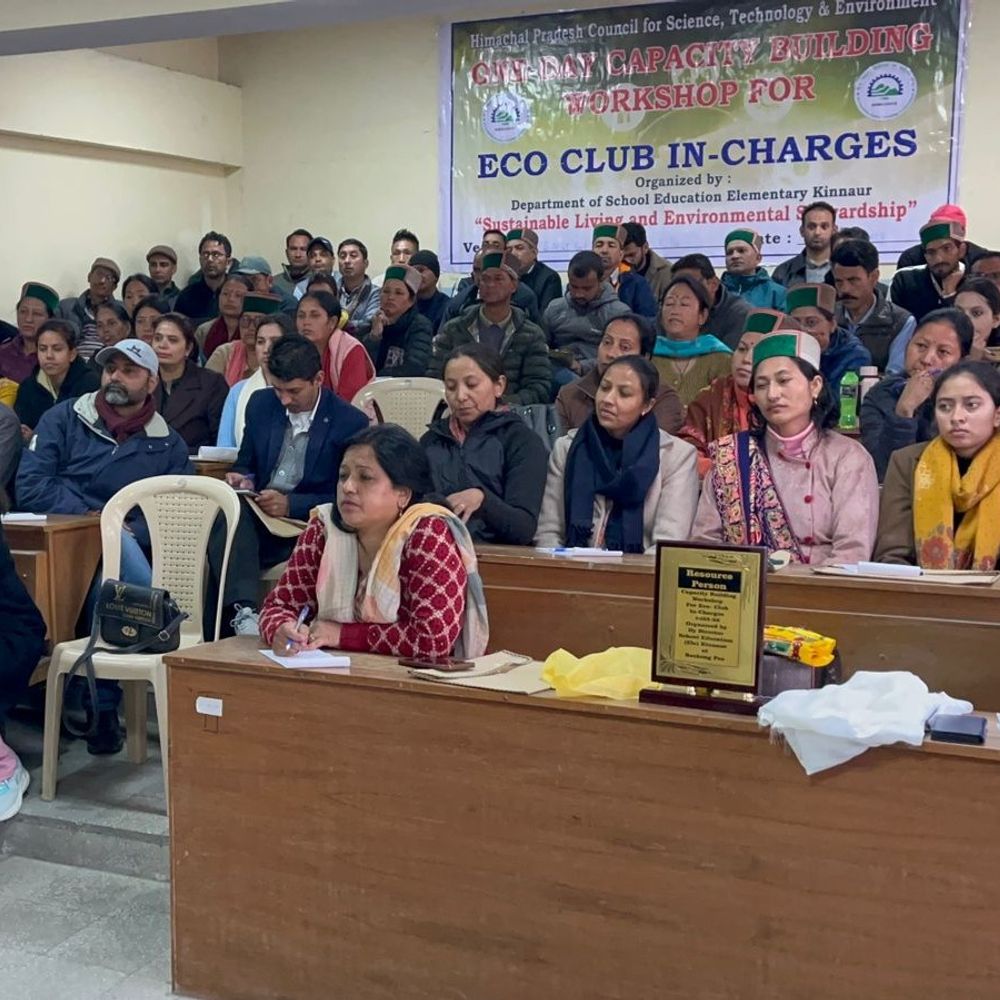 किन्नौर में ईको क्लब कार्यशाला का आयोजन:  शिक्षकों को पर्यावरण संरक्षण के प्रति किया प्रशिक्षित, विशेषज्ञों ने किया मार्गदर्शन – Kinnaur News