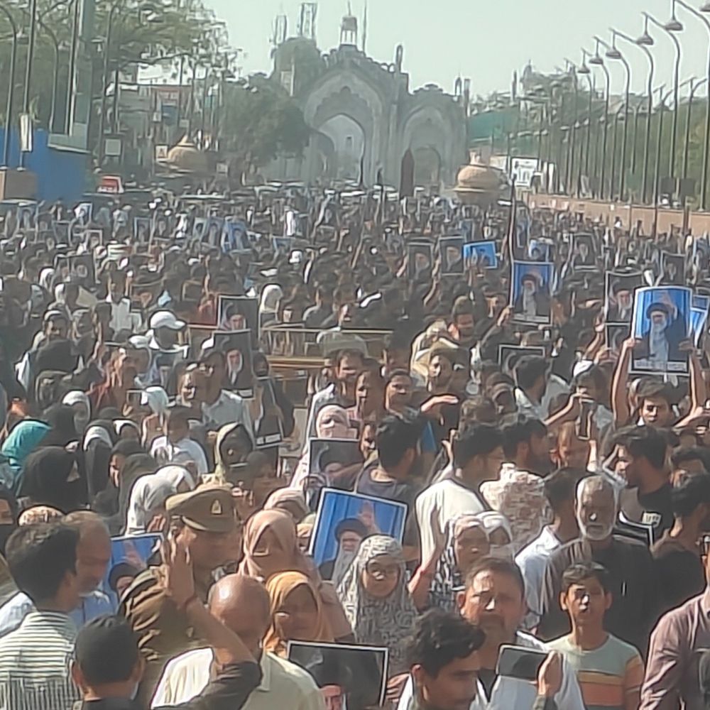 खामेनेई की मौत से लखनऊ शिया समाज गम में डूबा...VIDEO:अमेरिका-इजराइल के विरोध में 20 हजार लोग सड़कों पर उतरे, 3 दिन शोक