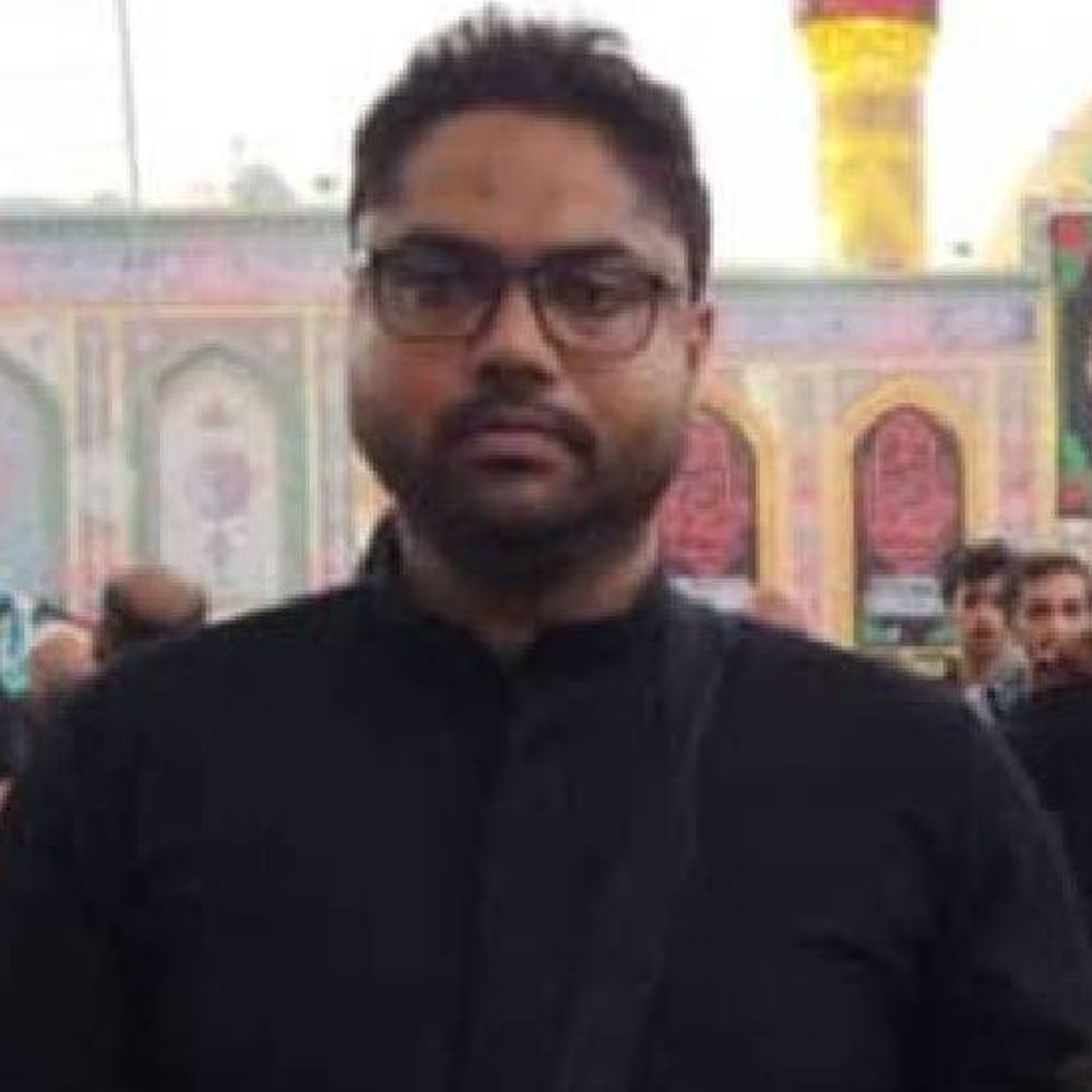 ईरान में बम धमाकों के बीच फंसा झांसी का परिवार:चाचा बोले- संपर्क टूट चुका है, सरकार भारत बुलाए, खामेनेई की मौत का दुख