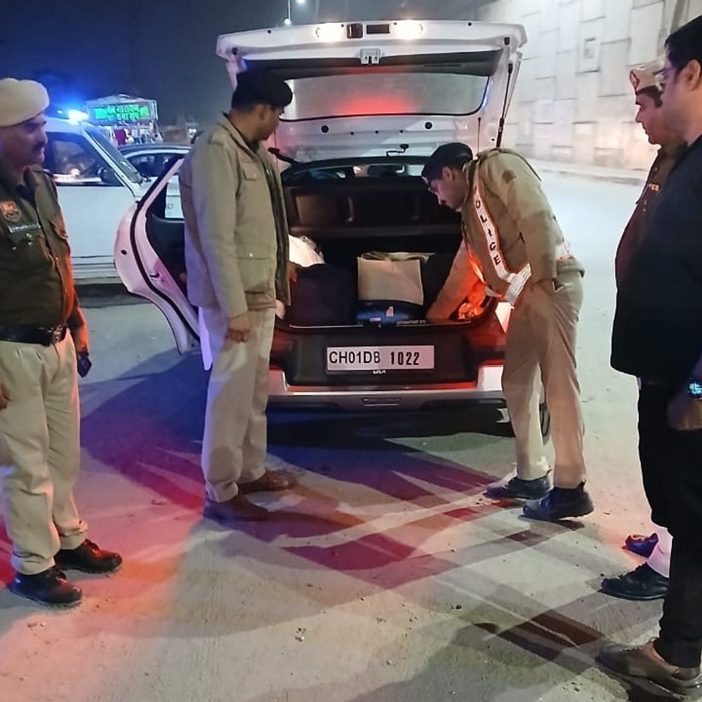 पंचकूला में होली के हुड़दंग से निपटने को तैयार पुलिस:  370 पुलिसकर्मी रहेंगे तैनात, 35 नाके लगाए जाएंगे, एल्कोसेंसर से होगी जांच – Panchkula News