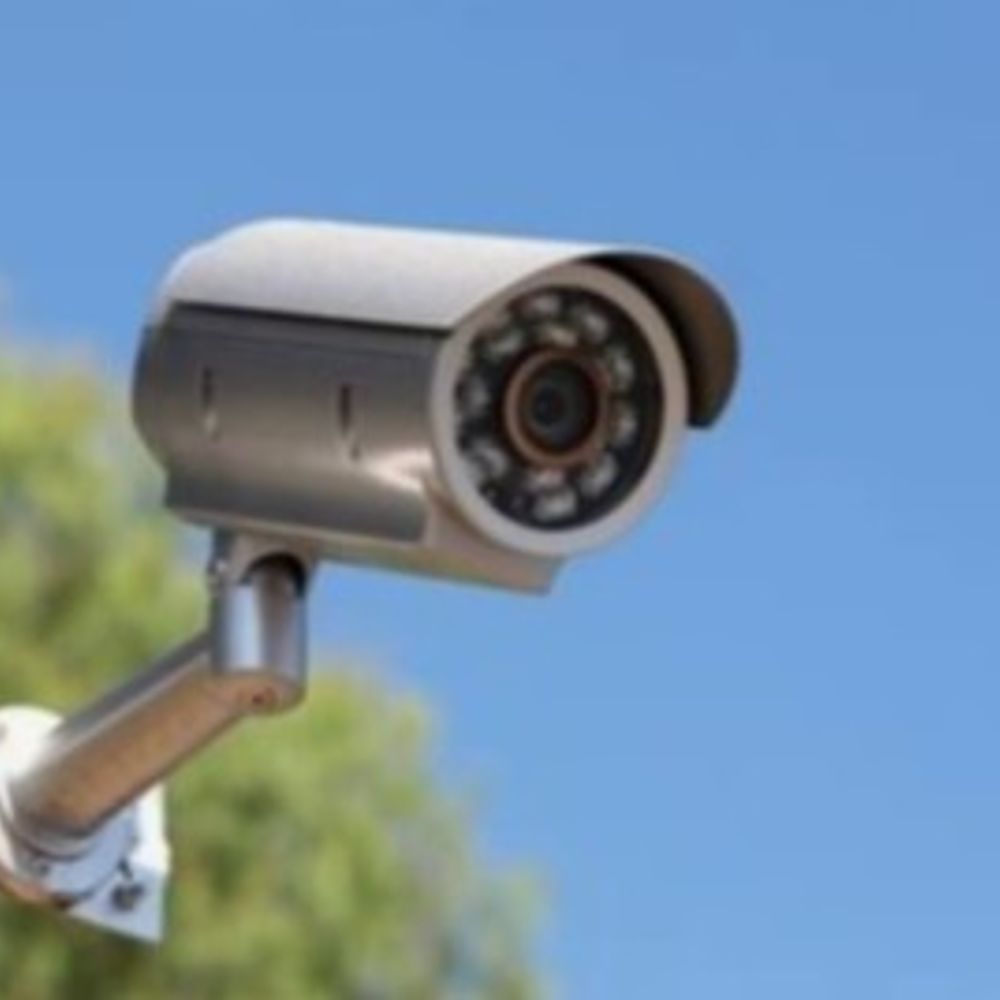 आजमगढ़ में सीसीटीवी से होगी होलिका दहन स्थलों की निगरानी:गठित की गई विशेष टीम, त्योहारों को शांतिपूर्वक ढंग से संपन्न कराना मकसद