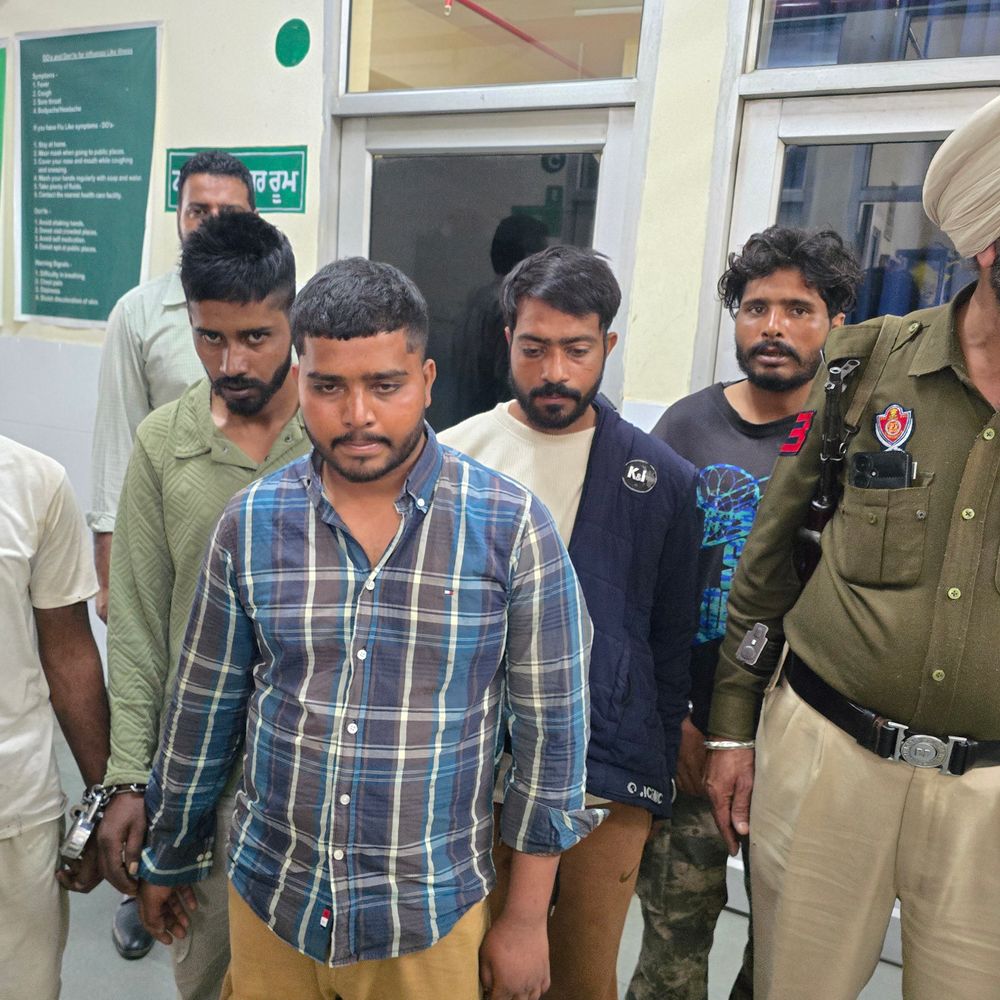 फाजिल्का में लूटपाट गिरोह के 5 सदस्य गिरफ्तार:  धारदार हथियार और बाइक बरामद, वारदात की बना रहे थे योजना, अबोहर पुलिस की कार्रवाई – Abohar News