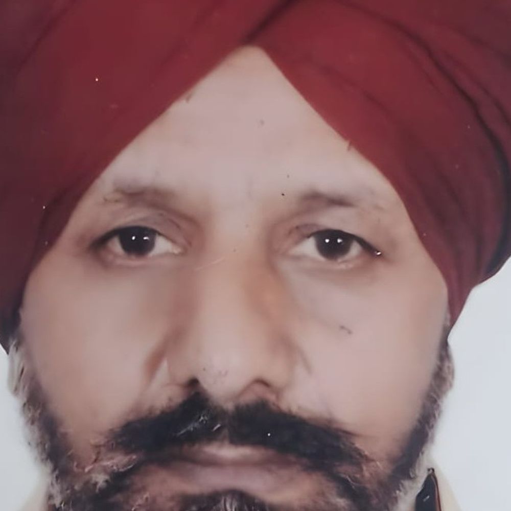 कपूरथला में XUV की टक्कर से बाइकसवार की मौत:  पेट्रोल पंप पर तेल भरवाने के लिए सड़क किनारे खड़ा था, तभी तेज रफ्तार कार ने मारी टक्कर – Kapurthala News