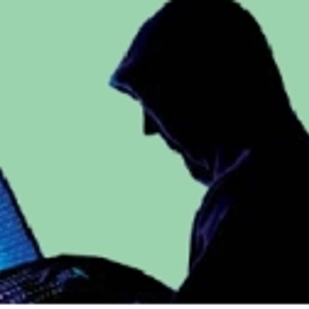 2.94 करोड़ की ठगी की, पीड़ित बन पहुंचा थाना, पुलिस ने पकड़ी चालाकी