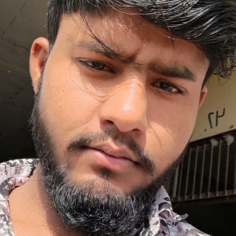 रामपुर में अज्ञात वाहन की टक्कर से एक की मौत:पानीपत से बदायूं लौट रहे दो भाइयों को वाहन ने मारी टक्कर, एक गंभीर घायल