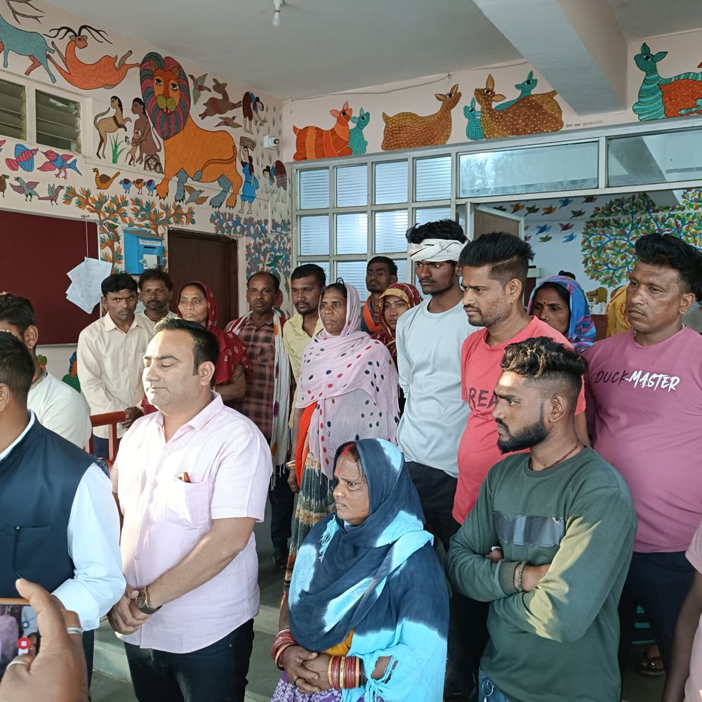 डिंडोरी में वेतन भुगतान को लेकर सफाईकर्मियों का प्रदर्शन:  पार्षद ने नियमित भुगतान की मांग की; CMO बोले- 6 मार्च तक मिलेगा – Dindori News