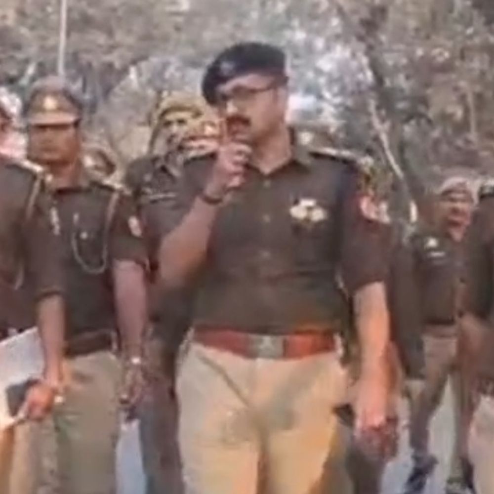 आज 1940 जगहों पर होलिका दहन, 21 जुलूस:पुलिस प्रशासन ने कानून-व्यवस्था के लिए की विशेष तैयारी, फायर ब्रिगेड अलर्ट