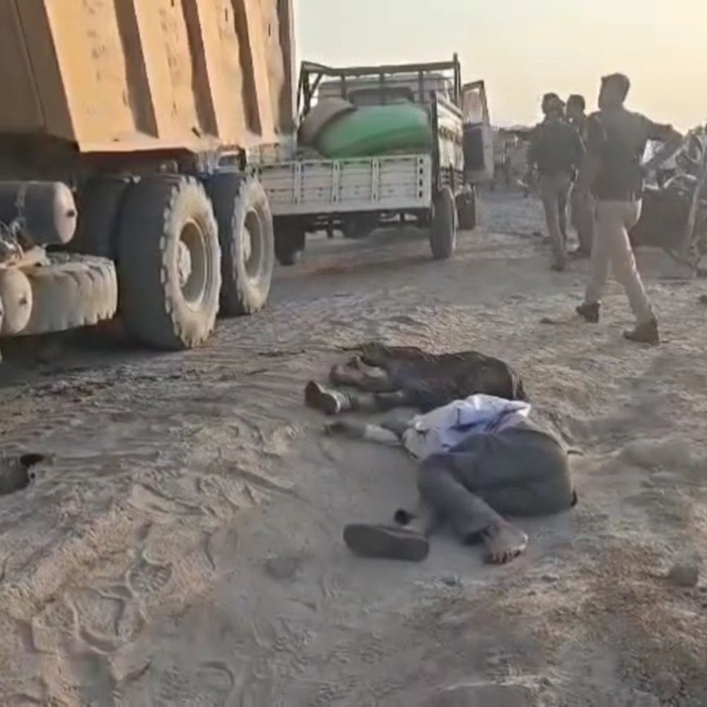 डंपर ने दो चचेरे भाइयों को कूचला, मौत:कानपुर-सागर हाईवे पर हुआ हादसा, पुलिस ने डंपर जब्त किया