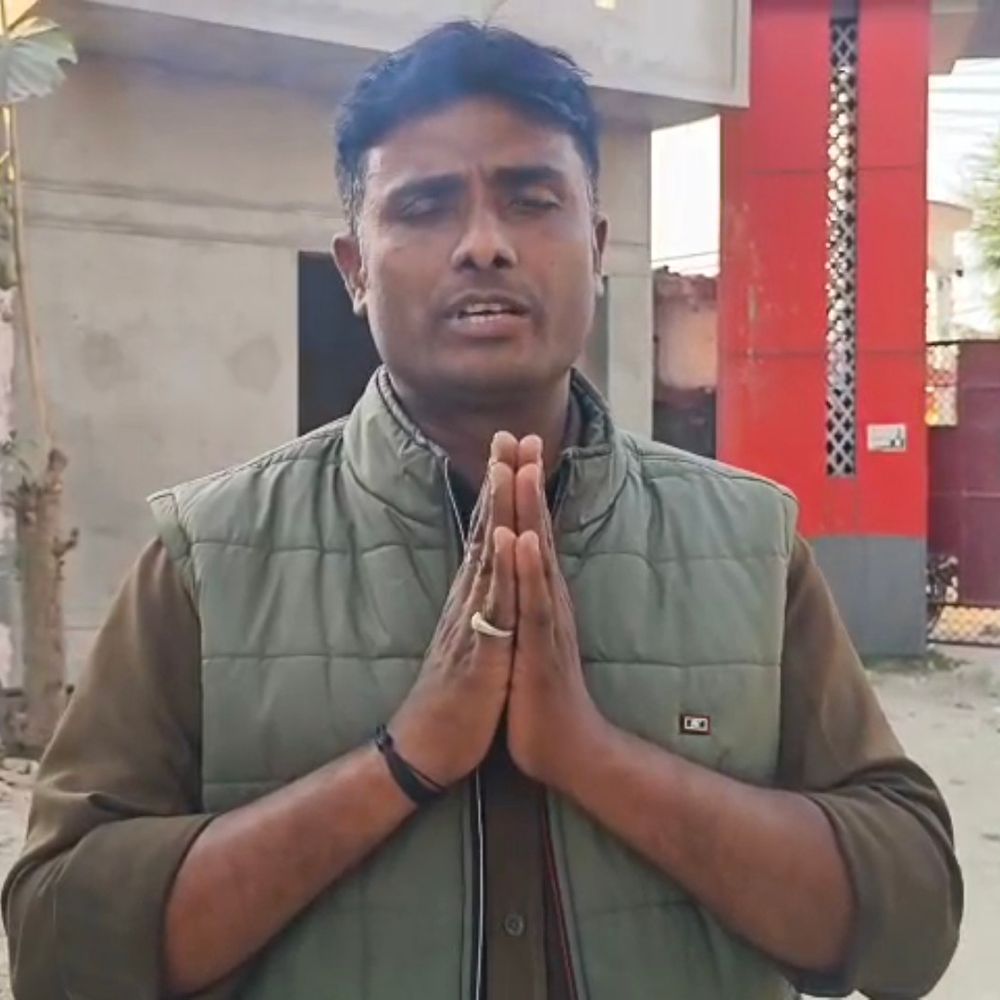 होमगार्ड कमांडेंट पर रिश्वत मांगने का आरोप:ड्यूटी हटाने के लिए मांगे पैसे, निजी वाहन चलाने से मना करने पर वेतन कटा